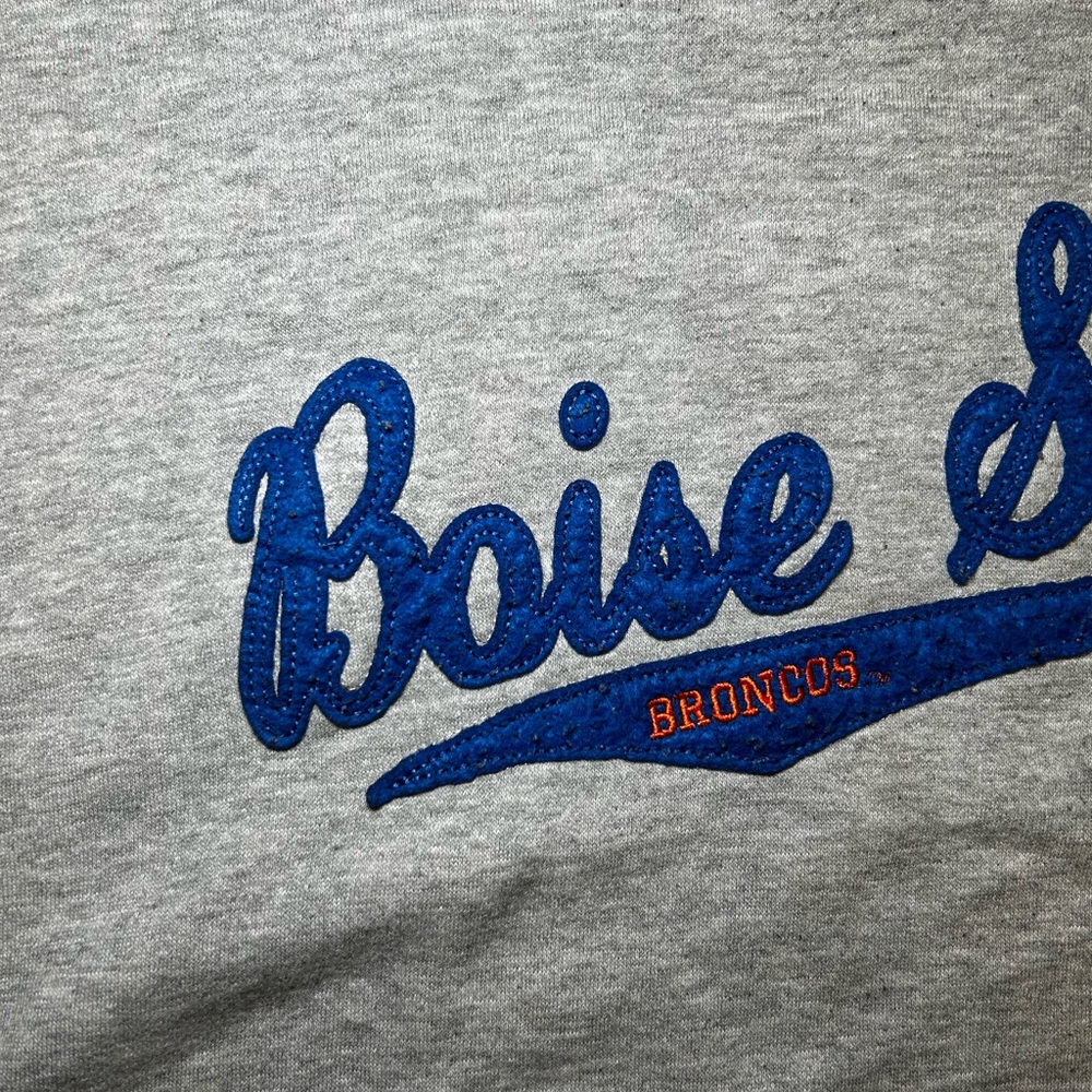 Boise State Men’s Gray Crewneck Sweatshirt - Picture 9 of 14